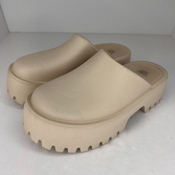 wild fable Shoes - Wild Fable Womens Brooke Beige Rubber Platform Closed Toe Slip On Size 8 Mules